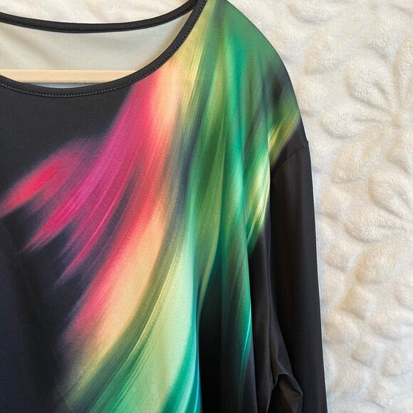 Multicolored light array pattern long sleeve tshirt unbranded preowned great - Picture 2 of 5